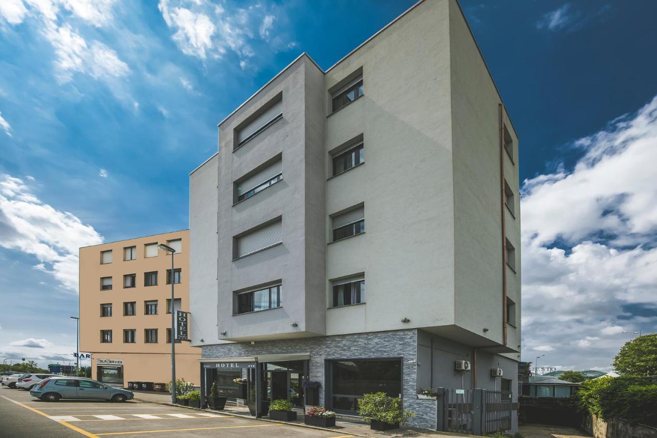 Piccolo Hotel Allamano Grugliasco Εξωτερικό φωτογραφία