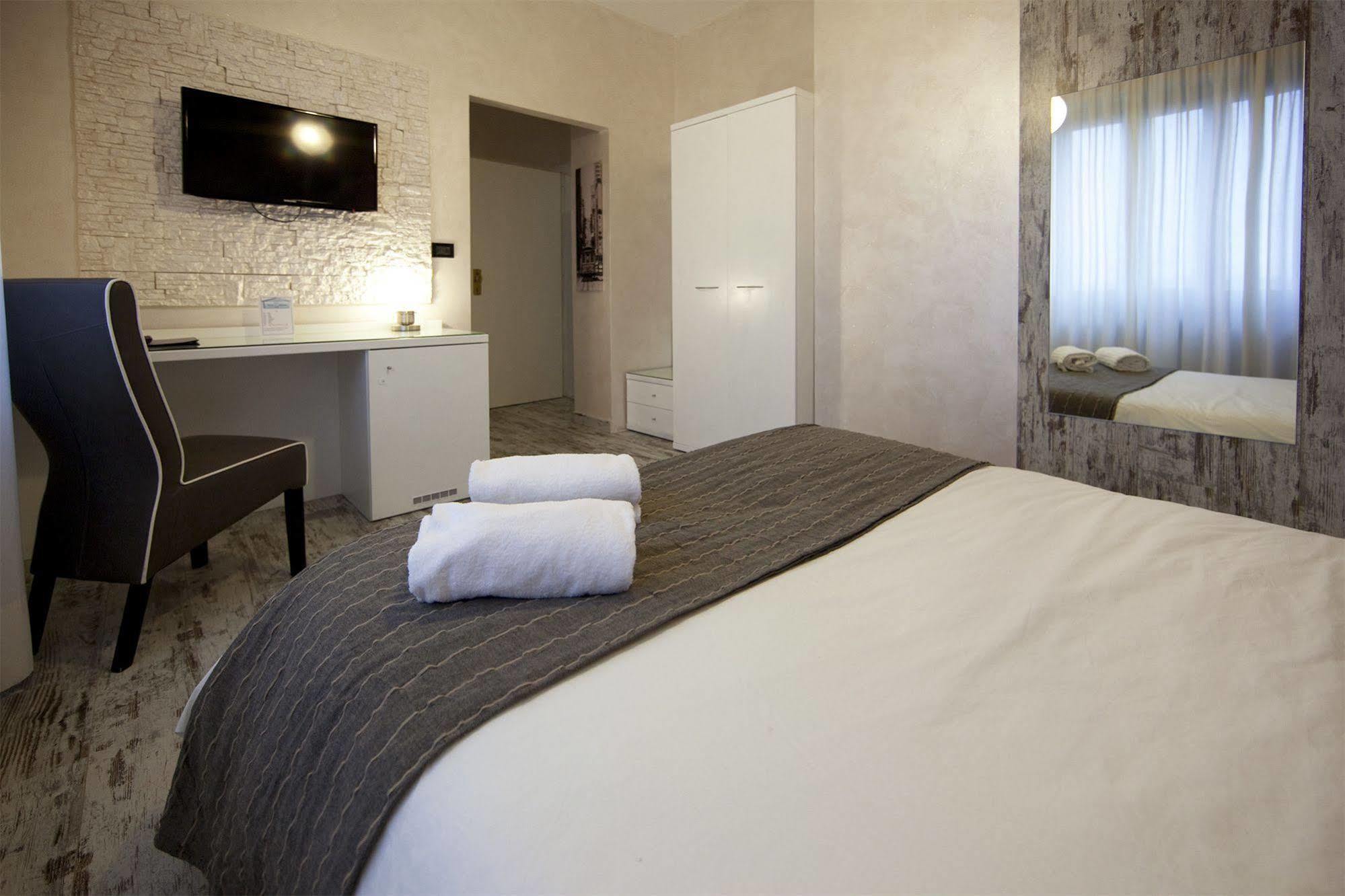 Piccolo Hotel Allamano Grugliasco Εξωτερικό φωτογραφία